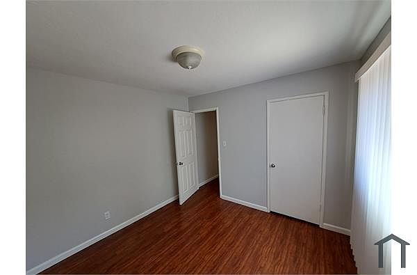 2641 74th Ave photo 4