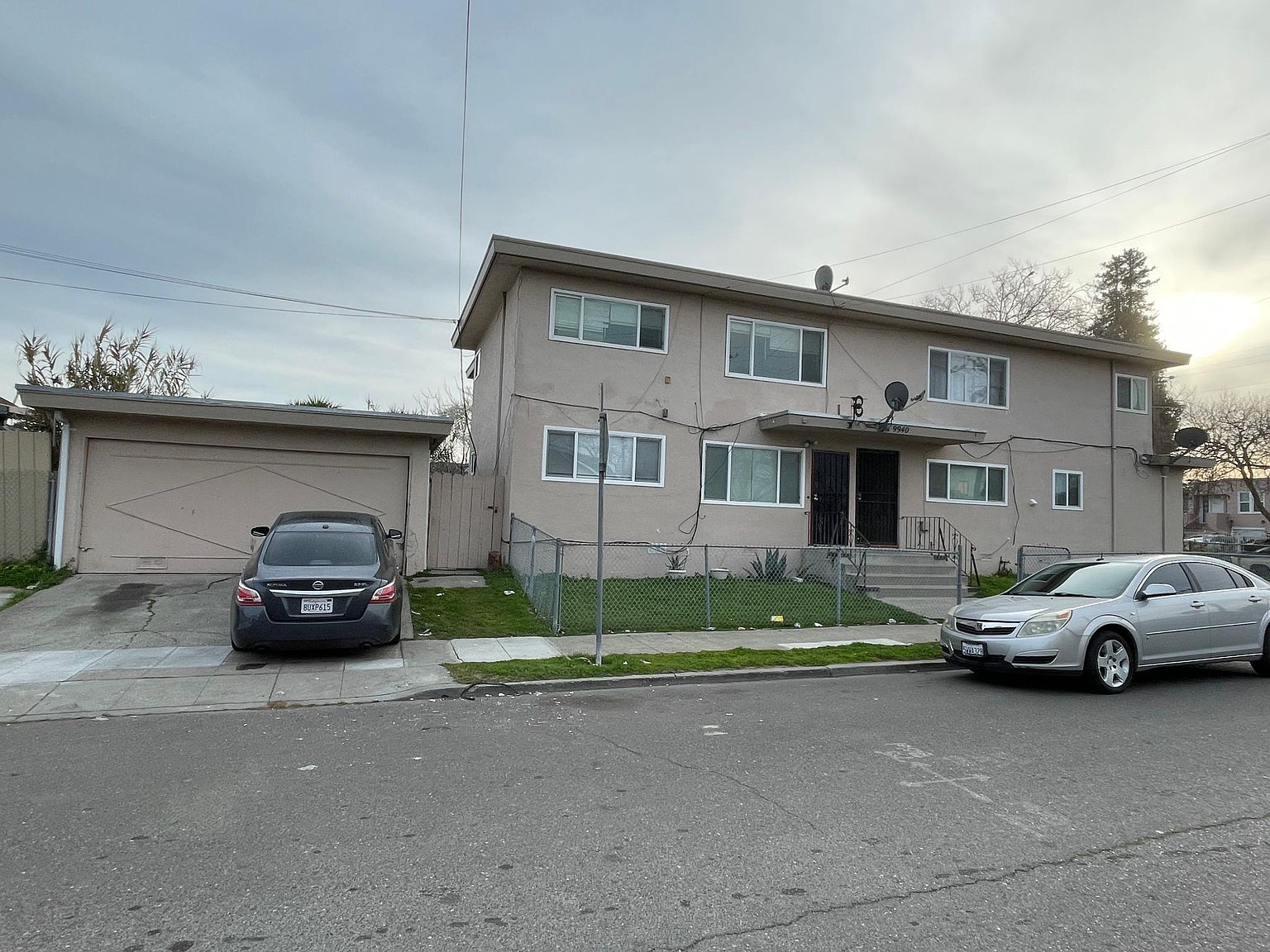 2BR/1BA Apartment on Walnut St · Oakland photo 3