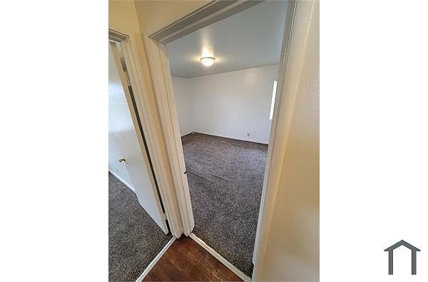 2219 Warner Ave photo 4