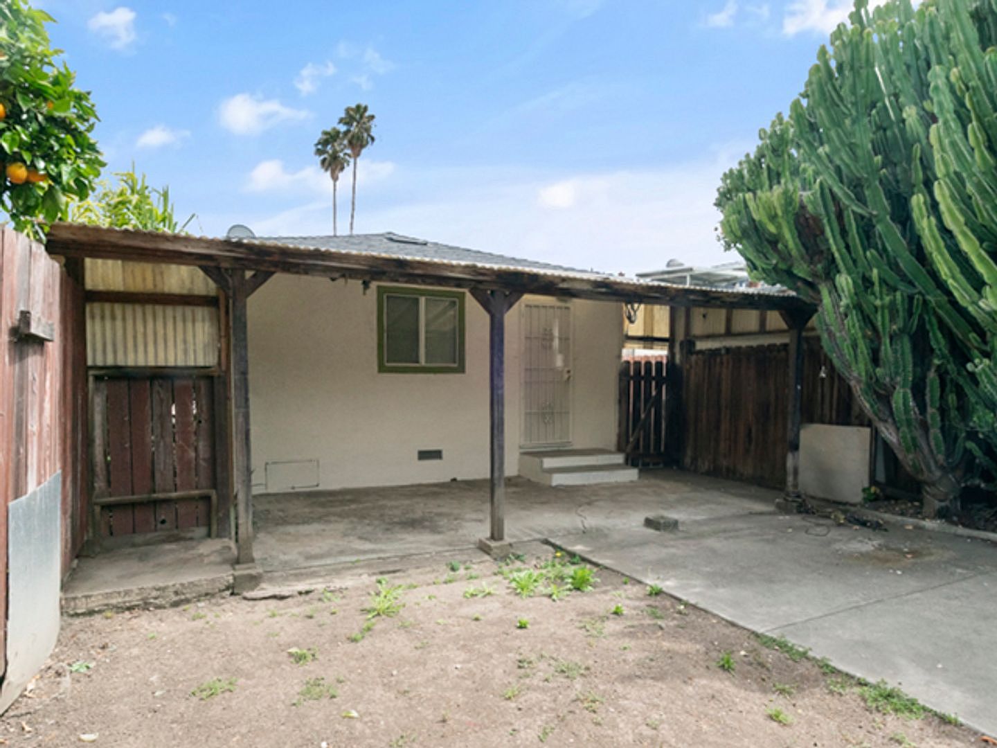 Charming 3-bedroom, 1-bath Home photo 4