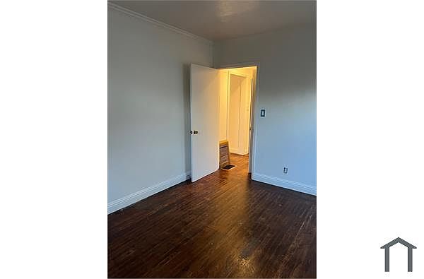 2315 Durant Ave photo 3