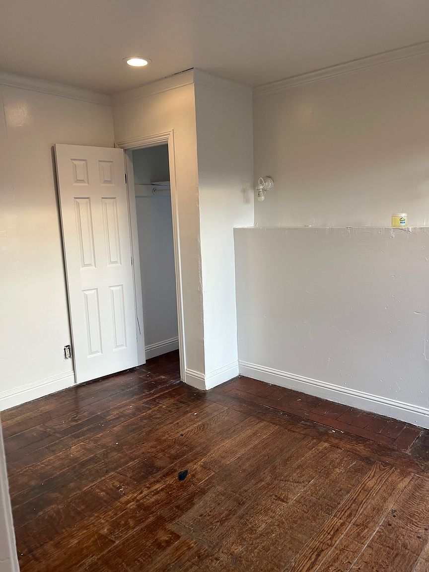 2351 Durant Ave photo 2