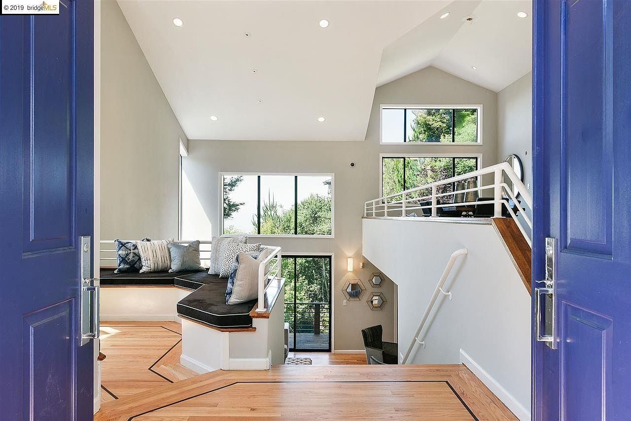 49 Bay Forest Dr photo 3