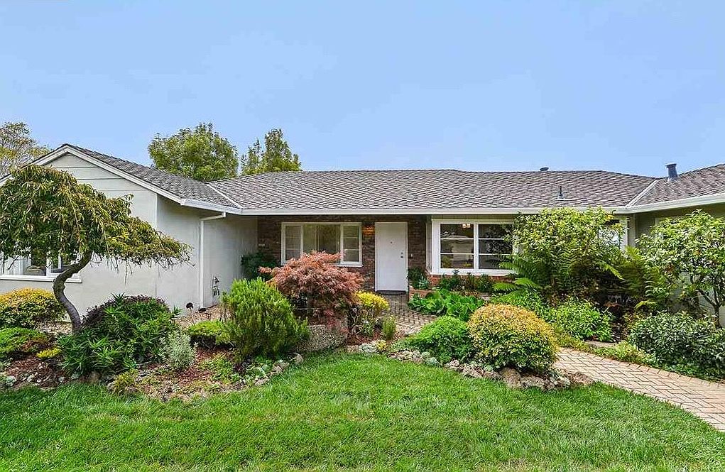 61 Dudley Ct photo 2