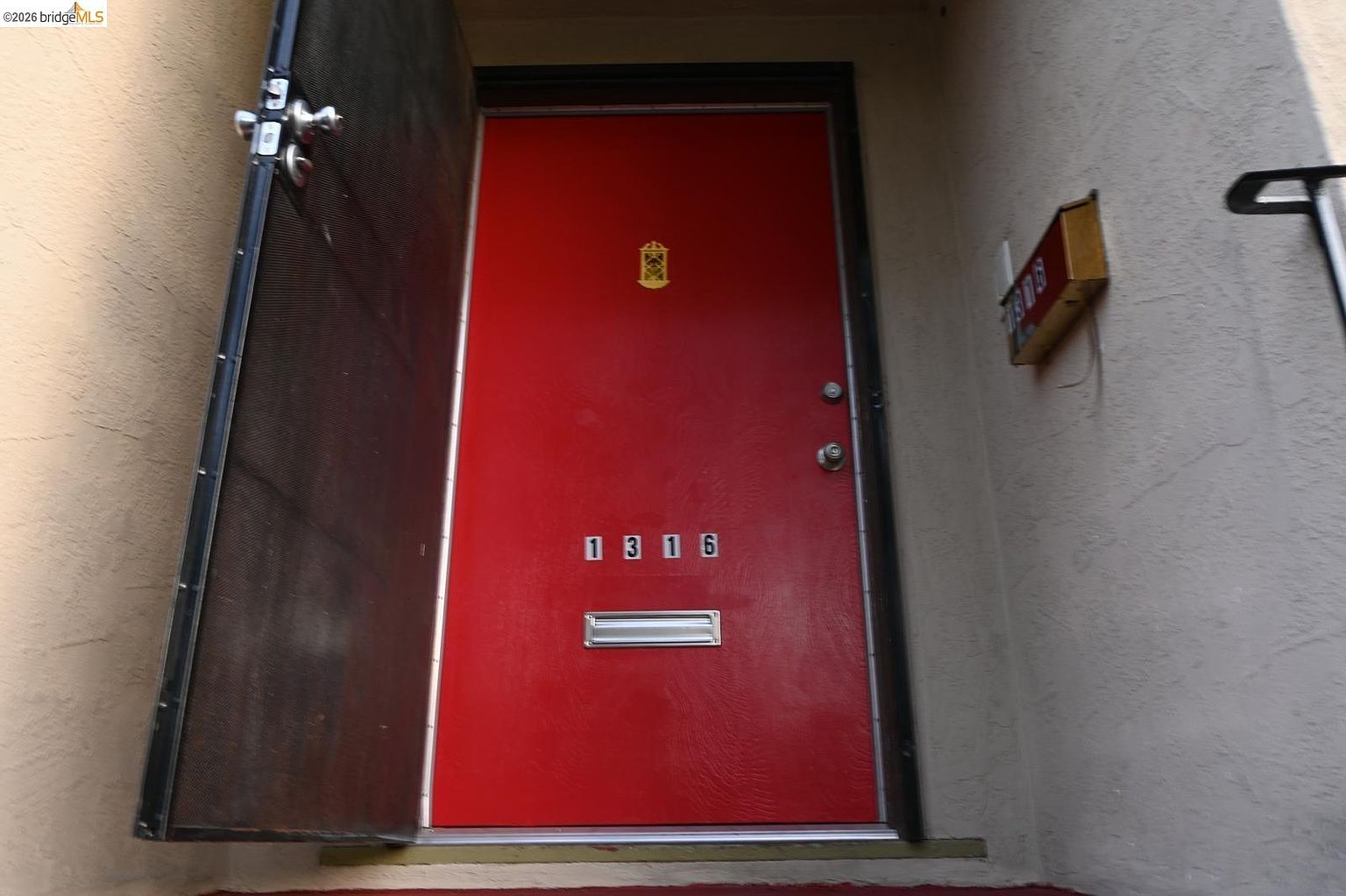 1316 Russell St Berkeley, CA 94702 photo 2