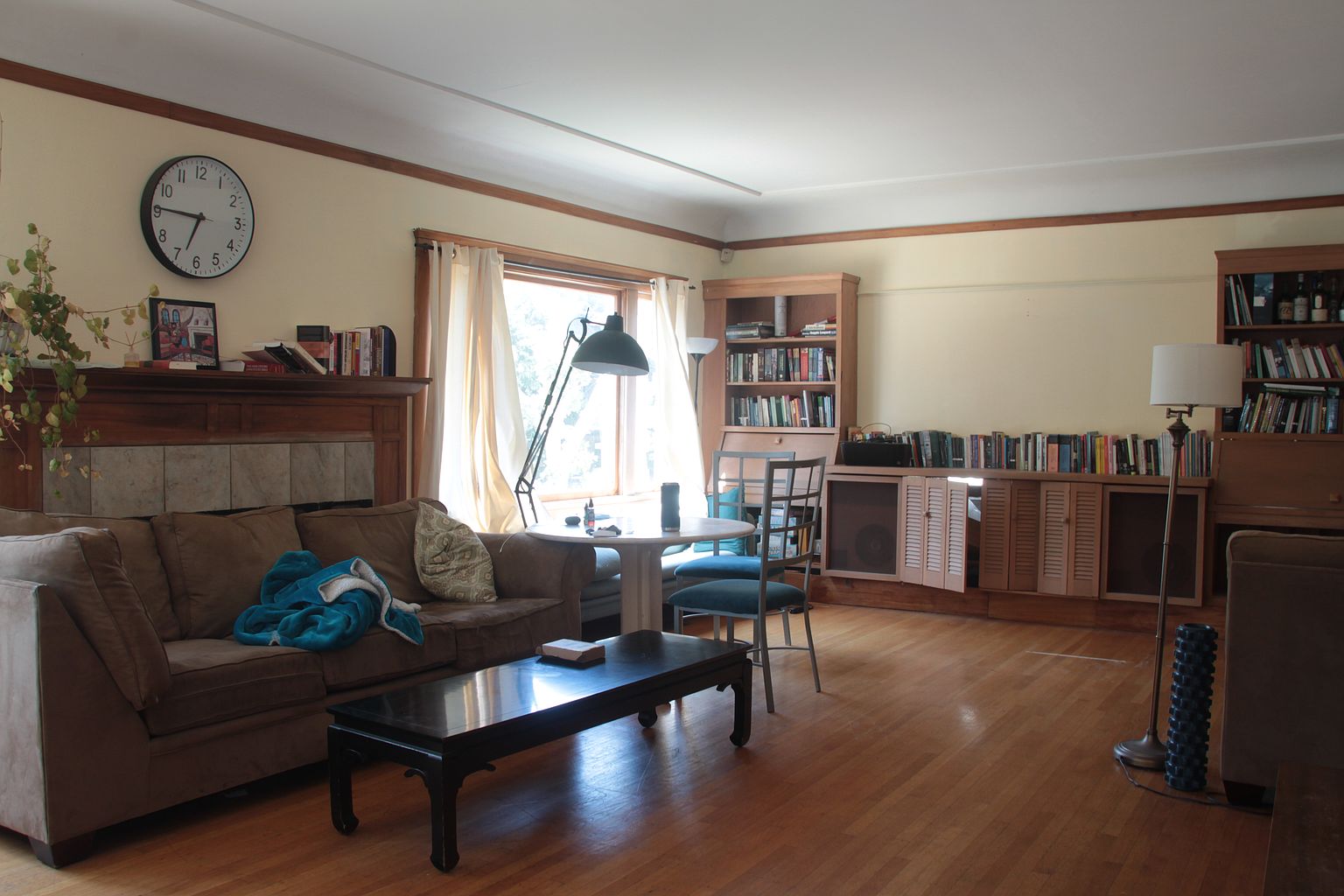 2734 Piedmont Ave photo 2