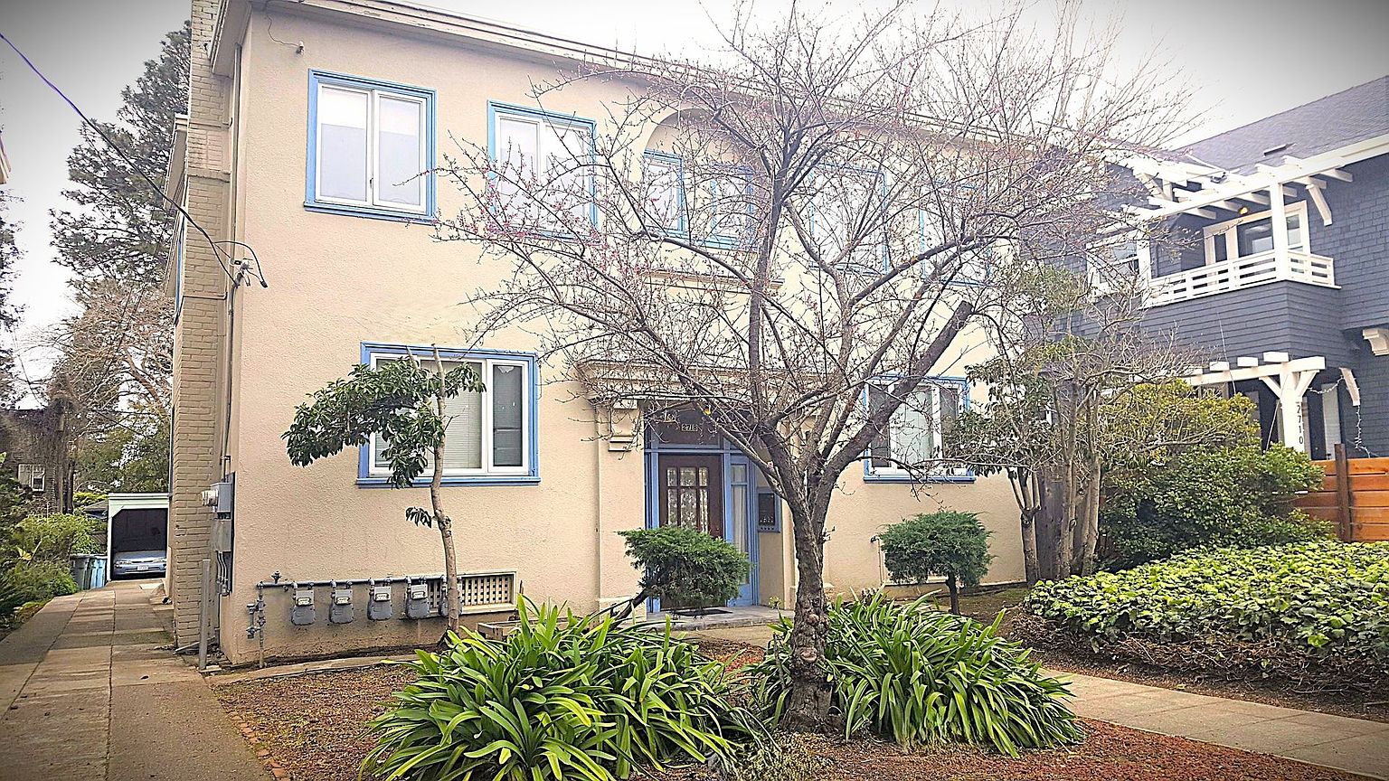 2718 College Ave Berkeley, CA 94705 photo 2