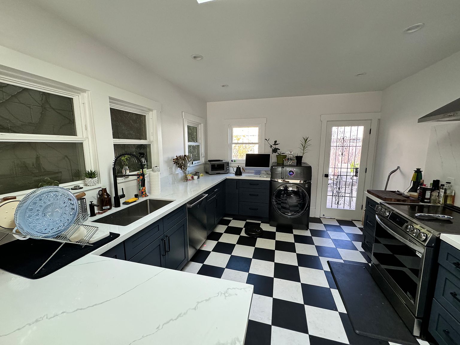 2705 California St photo 3