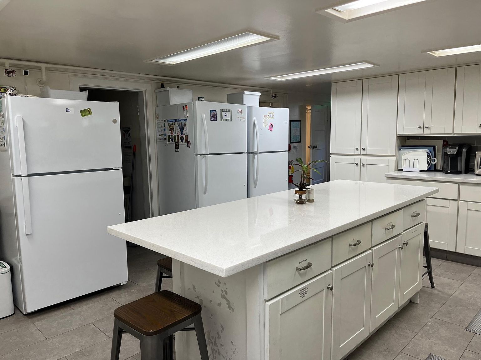 2727 Haste St photo 3