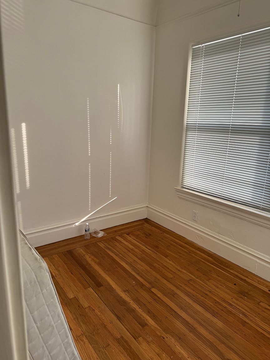 2005 Channing Way photo 5