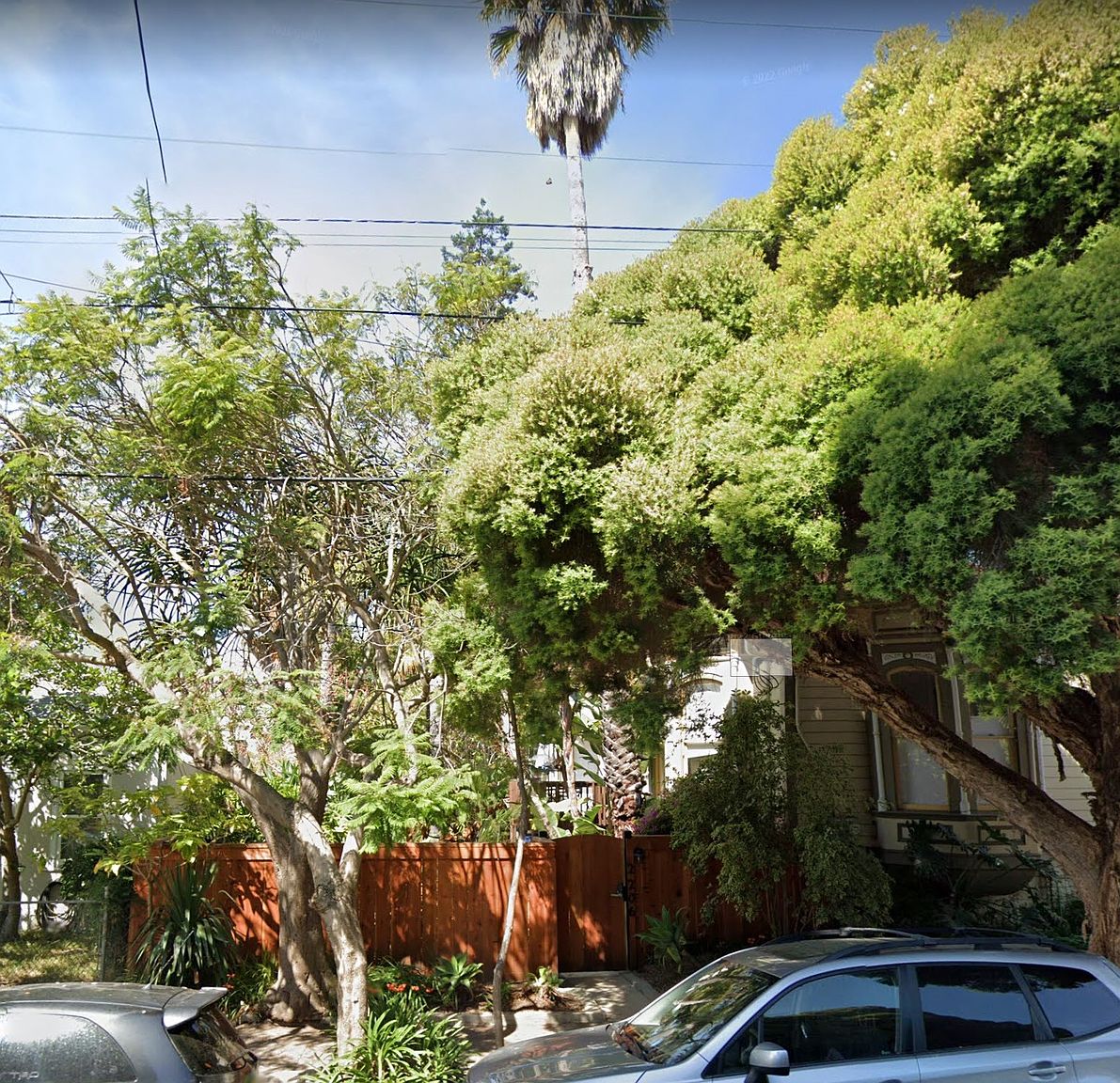 2206 Jefferson Ave photo 2