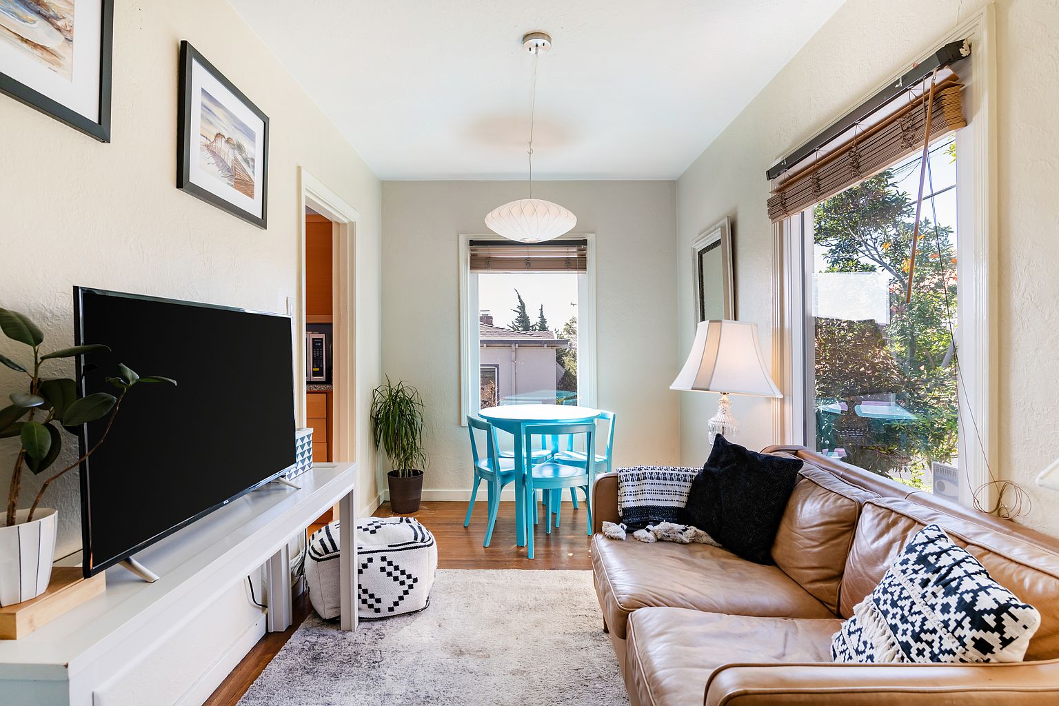 2BR/1BA Single Family House on Cerrito St · Albany photo 4