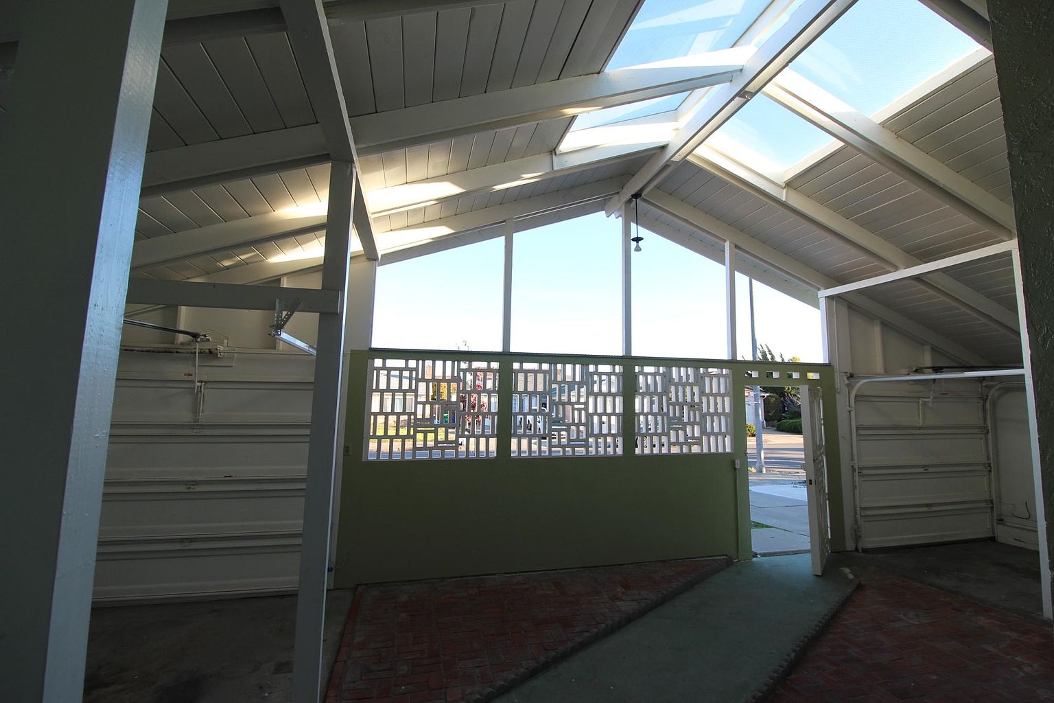 417 Kitty Hawk Rd photo 4