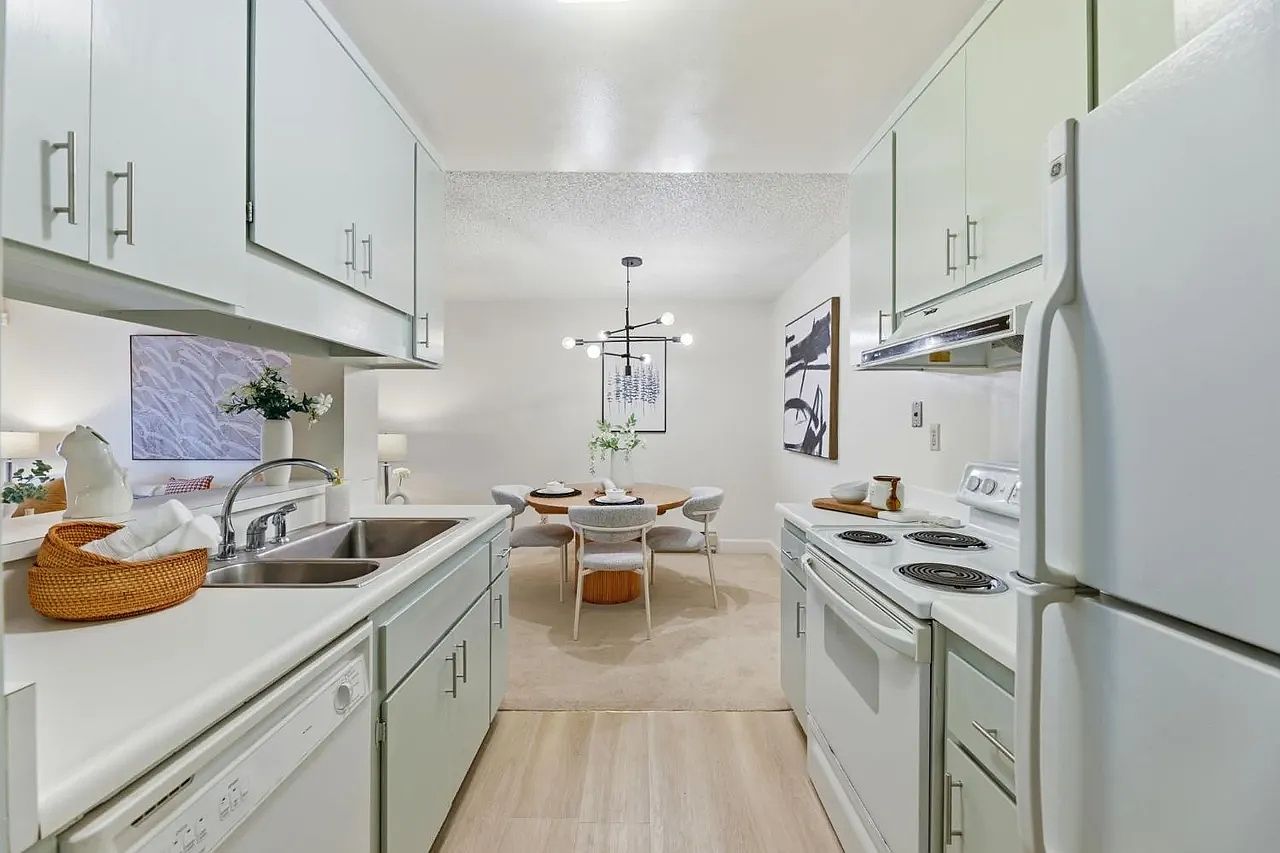 1305 Webster Street C110 Rentals photo 3