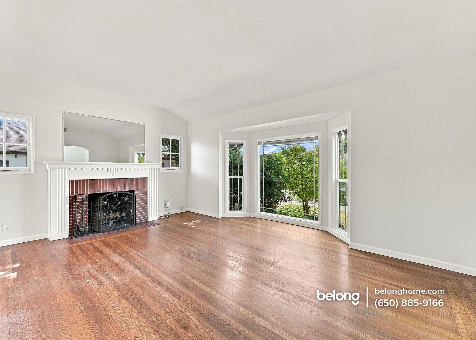 279 Bowling Green St photo 4