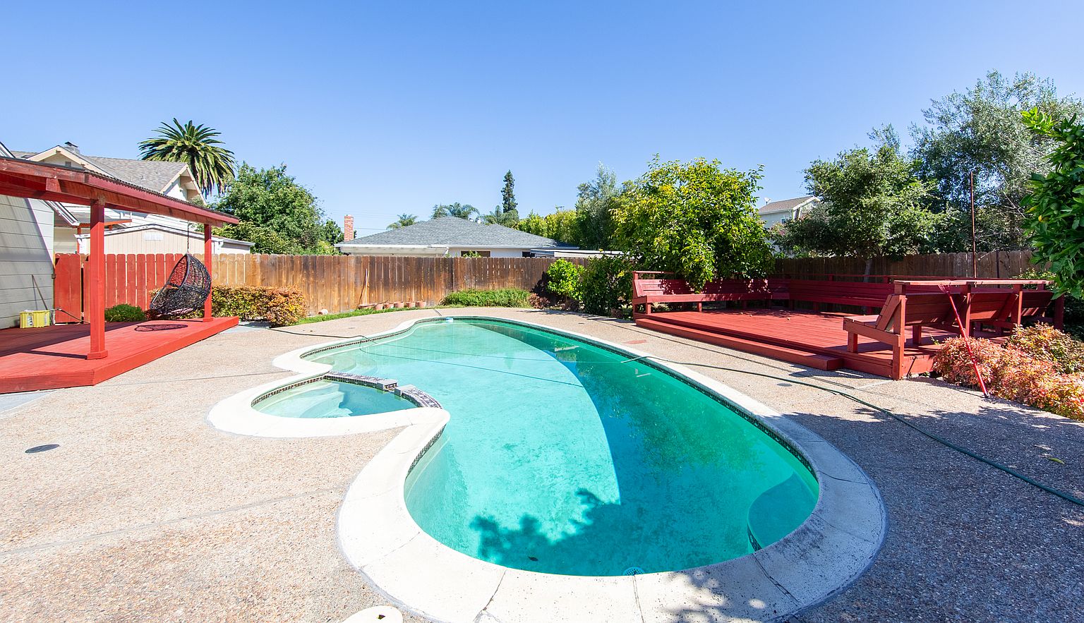 330 Beverly Ave San Leandro, CA 94577 photo 3