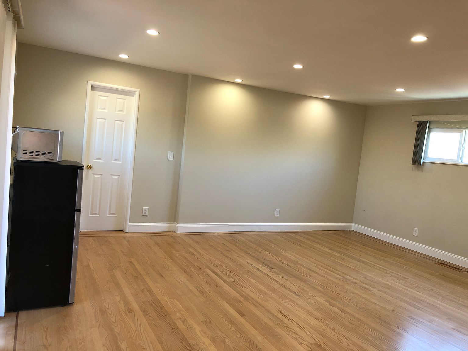 3818 Anza Way photo 2