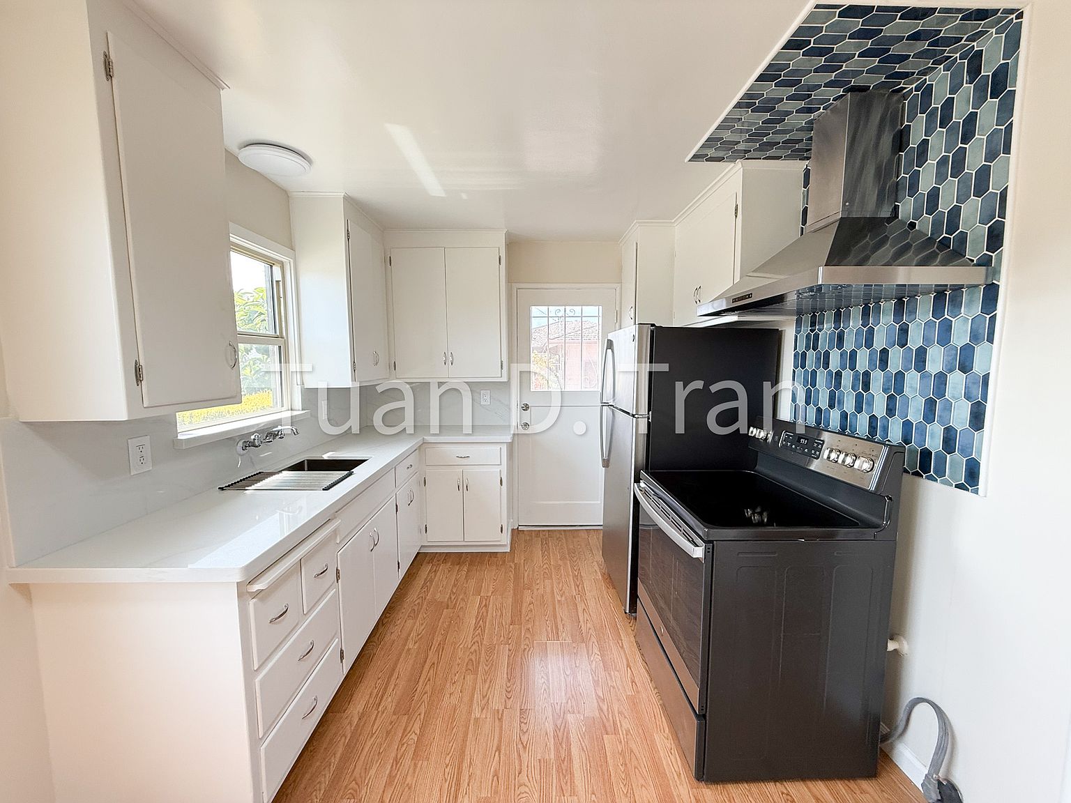 14600 Pansy St photo 5