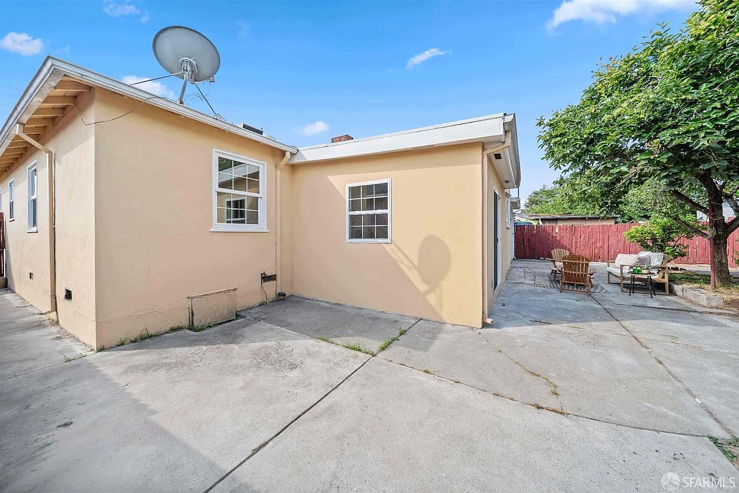 1277 Margery Ave photo 5