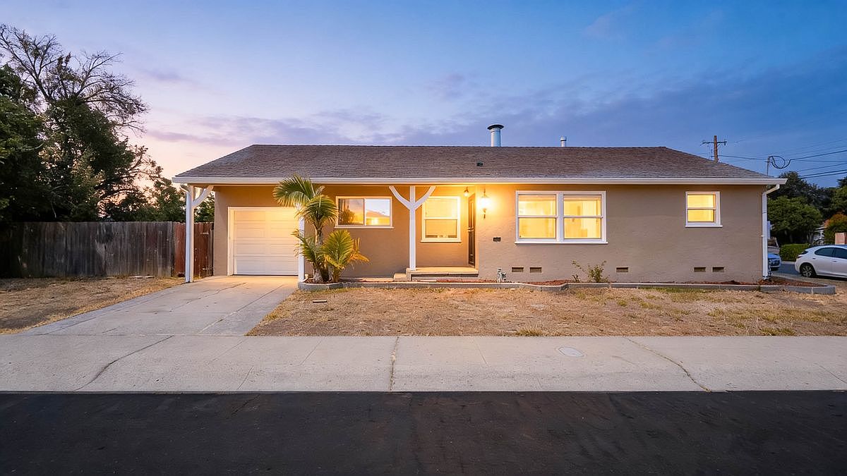 31857 Valley Forge St Hayward, CA 94544 photo 2