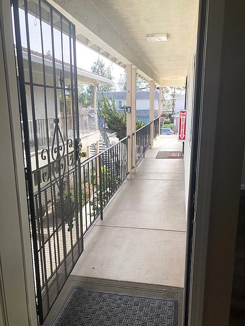 3BR/2BA Apartment on Redwood Court · Hayward photo 4