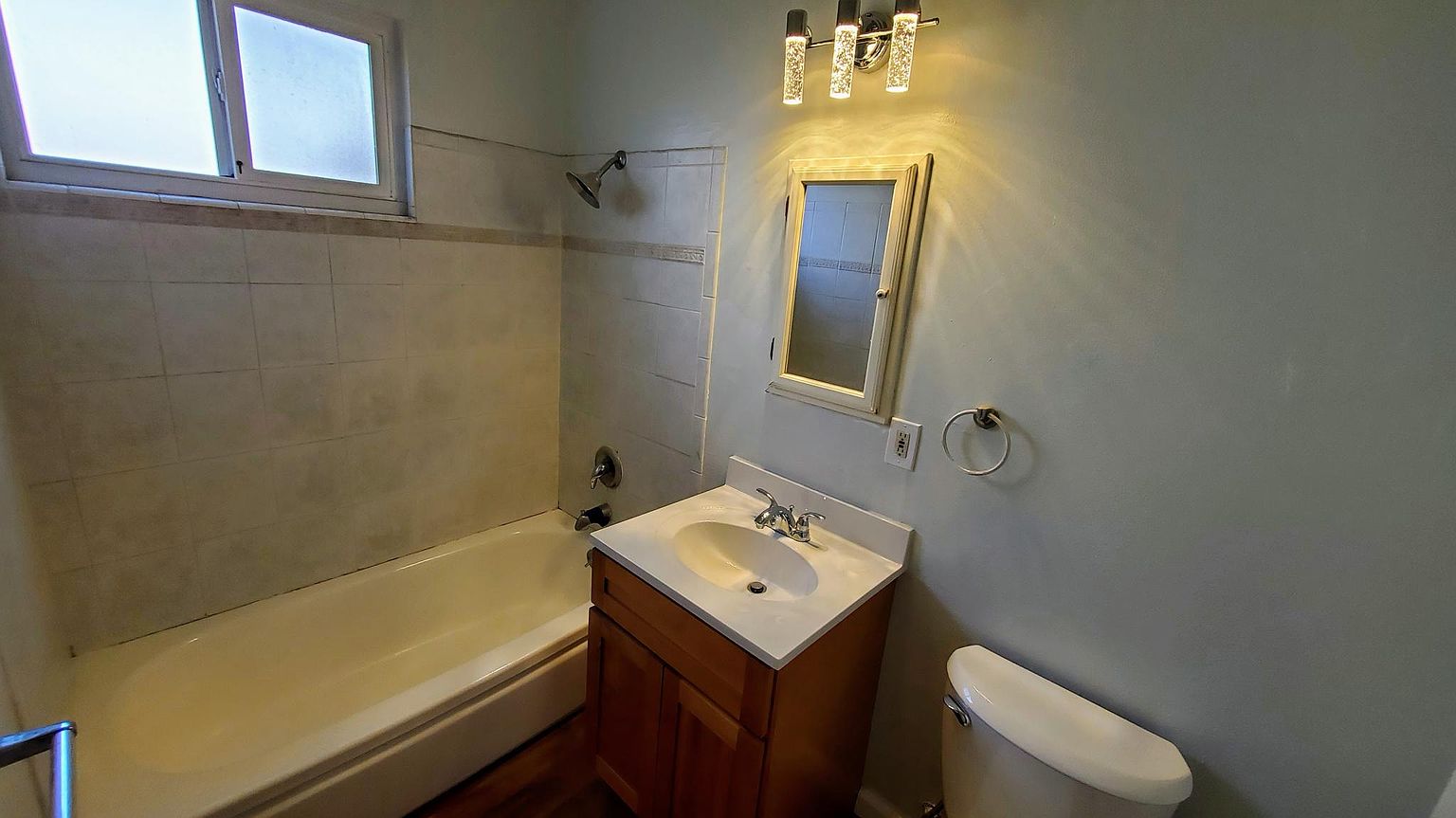 4826 Heyer Ave photo 5
