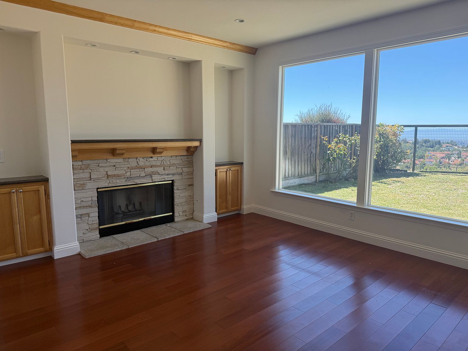 7896 Pineville Cir photo 2