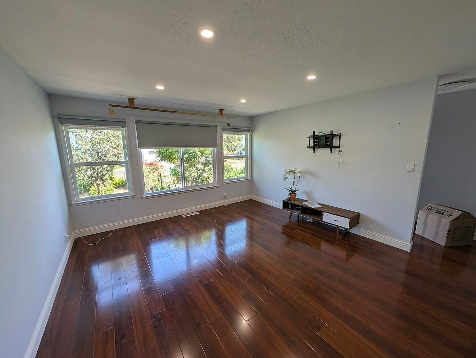 2275 Gem Ave photo 4