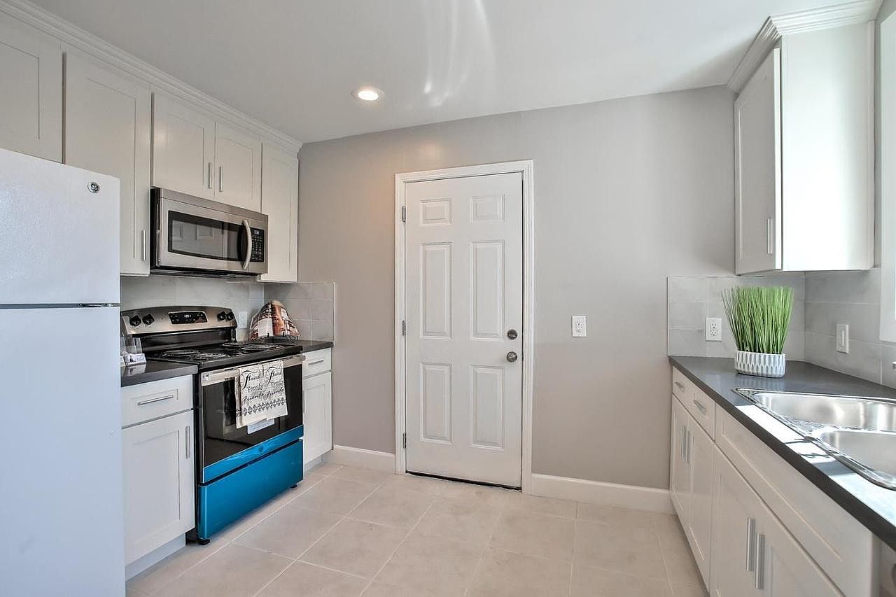 6722 George Ave photo 4