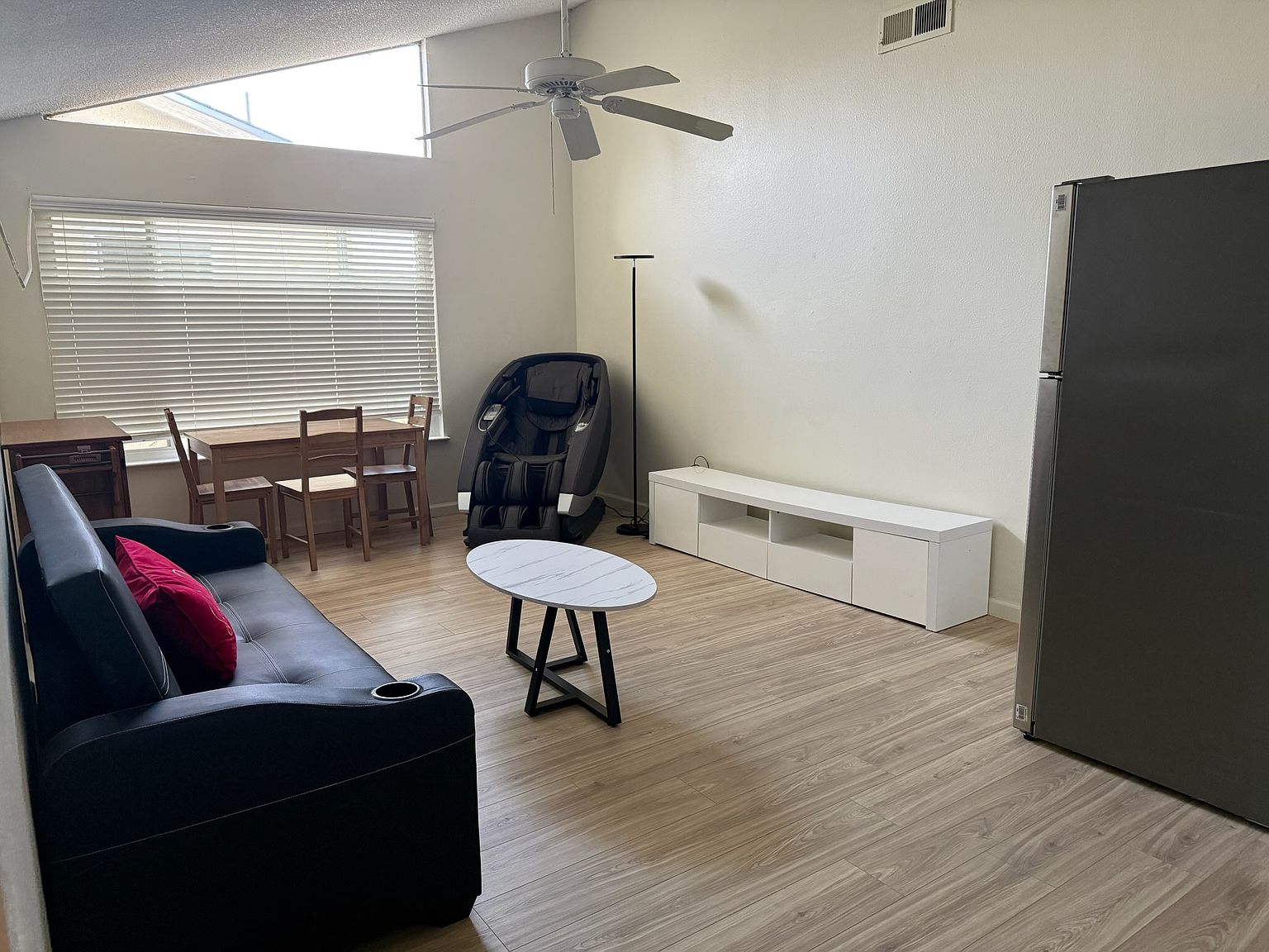 7873 Peachtree Ave photo 5