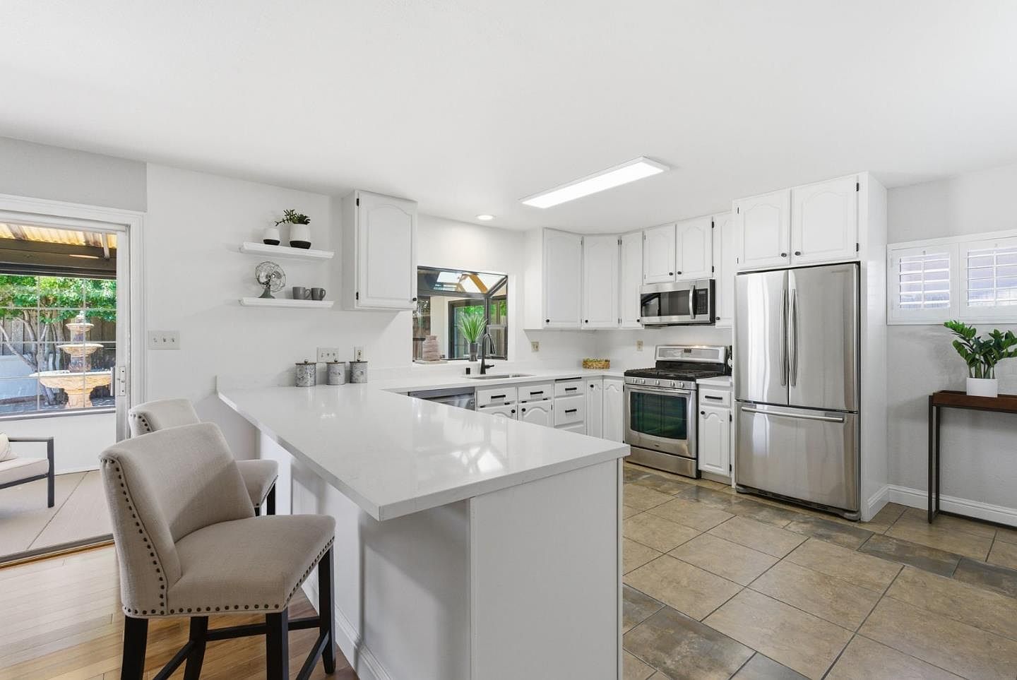 7516 Shady Hollow Dr photo 5