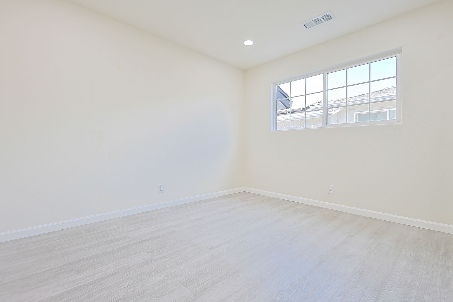 36057 Dalewood Dr photo 5