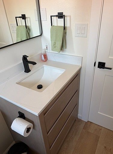 1133 Coronado Way photo 2