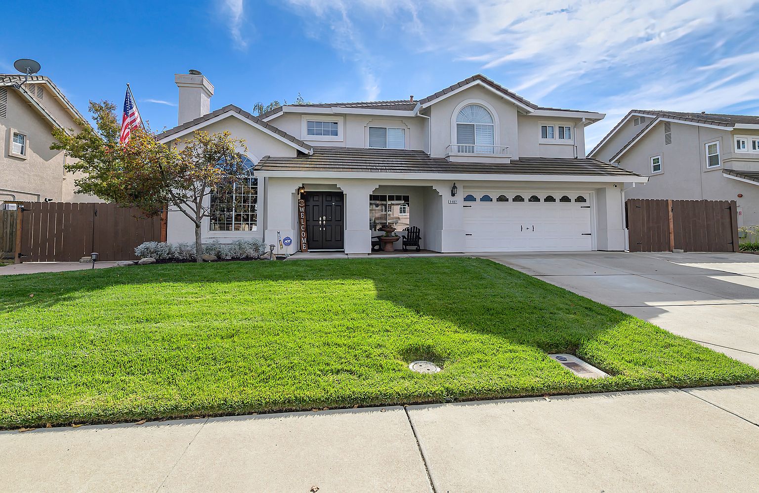 5487 Wildflower Dr photo 2