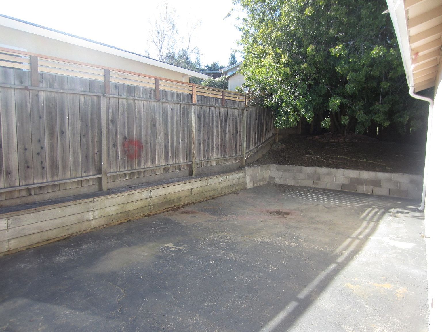 23215 Lori Way photo 5