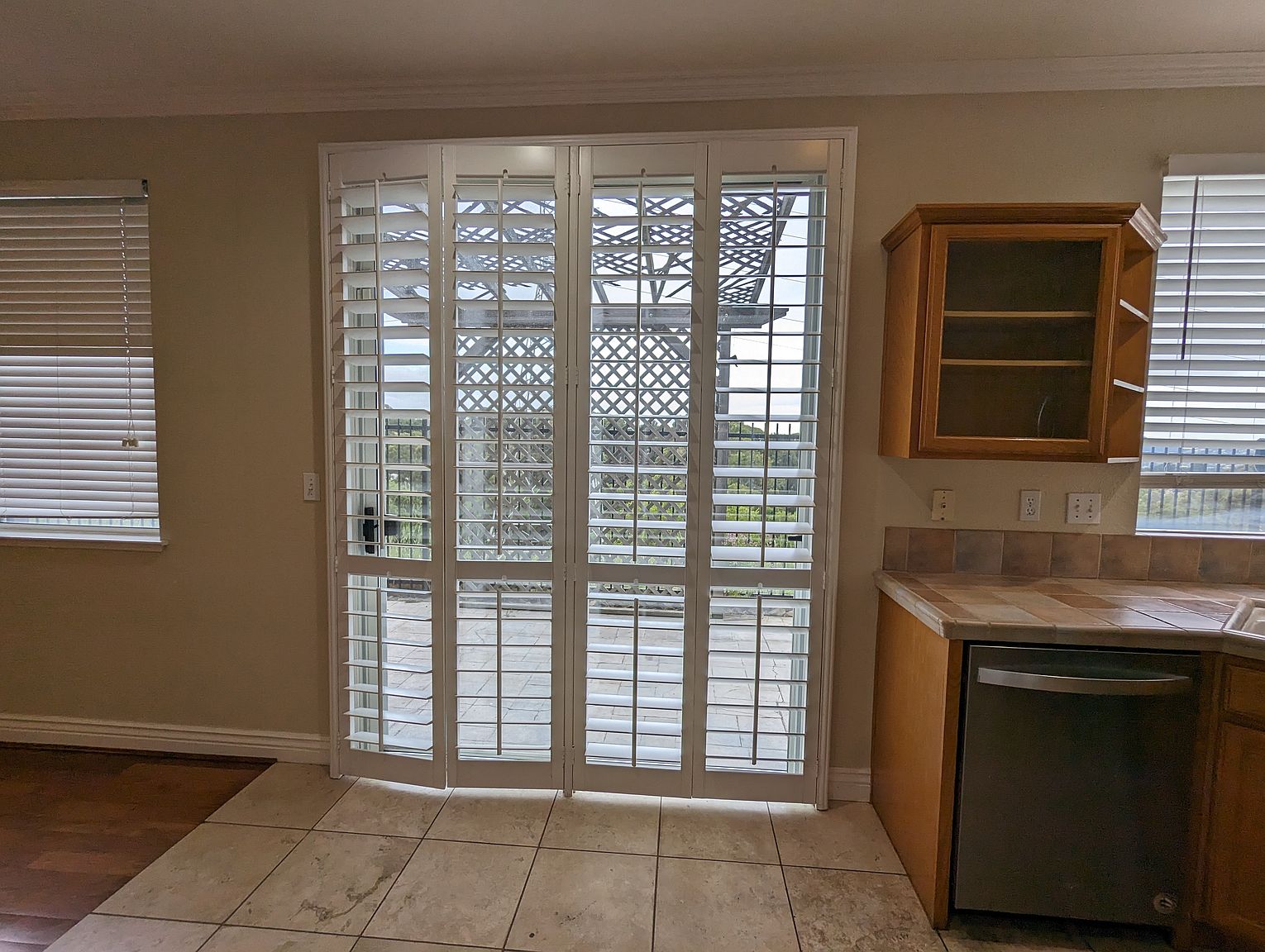 25539 Foggy Glen Dr photo 4