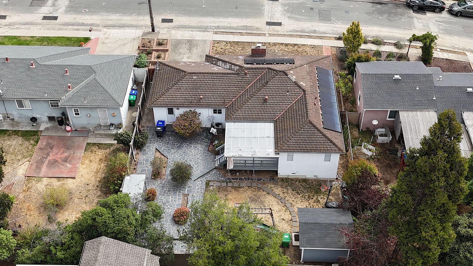 24139 Zorro Ct photo 2