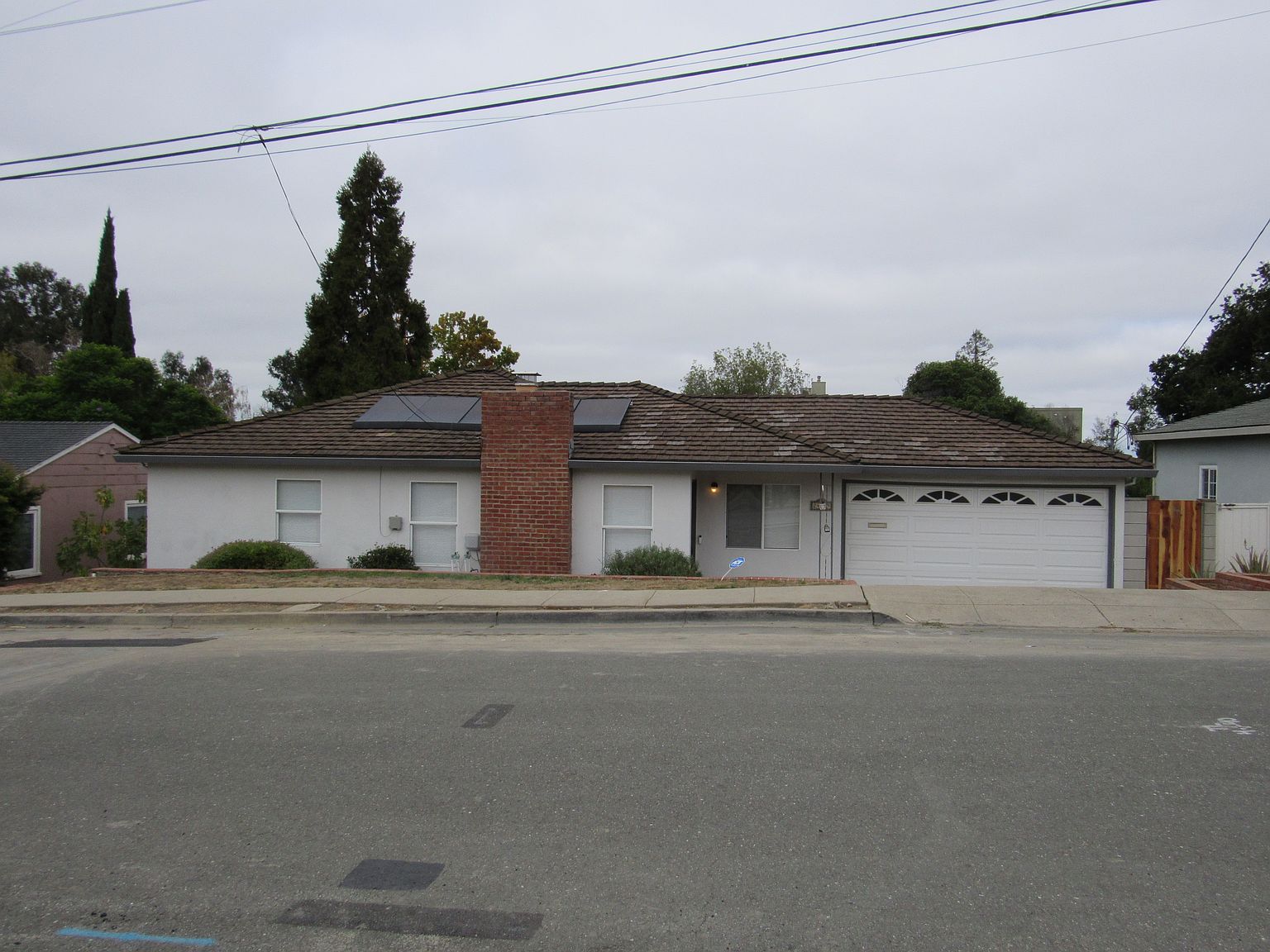 24139 Zorro Ct photo 3