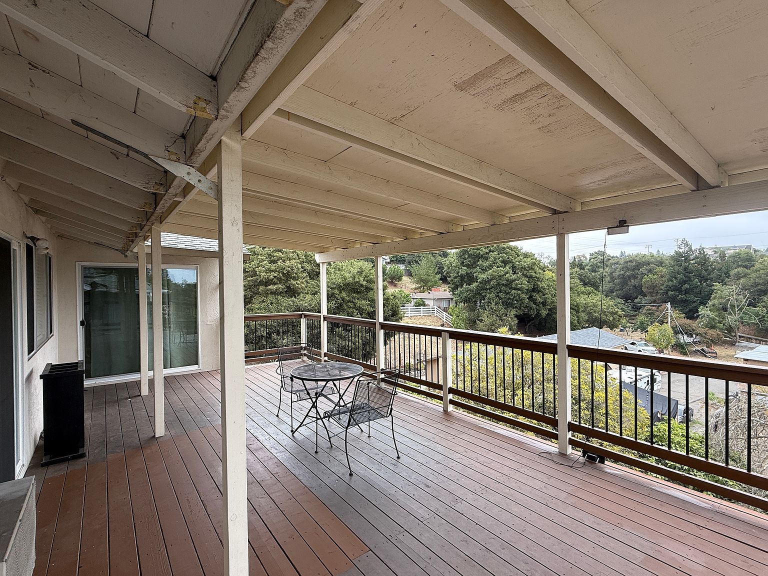 2027 Nina Ct photo 4