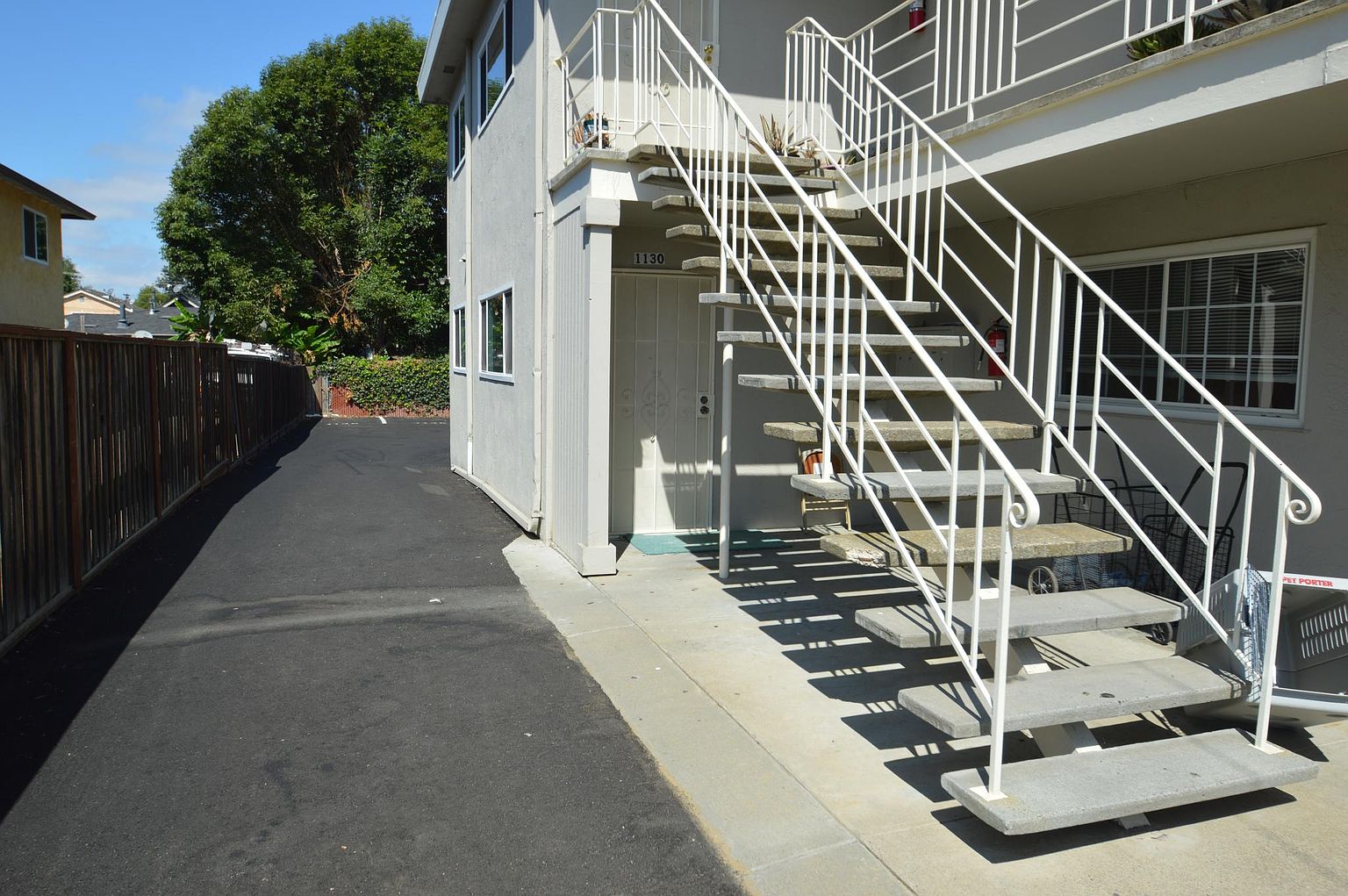 1130 Rex Rd photo 2