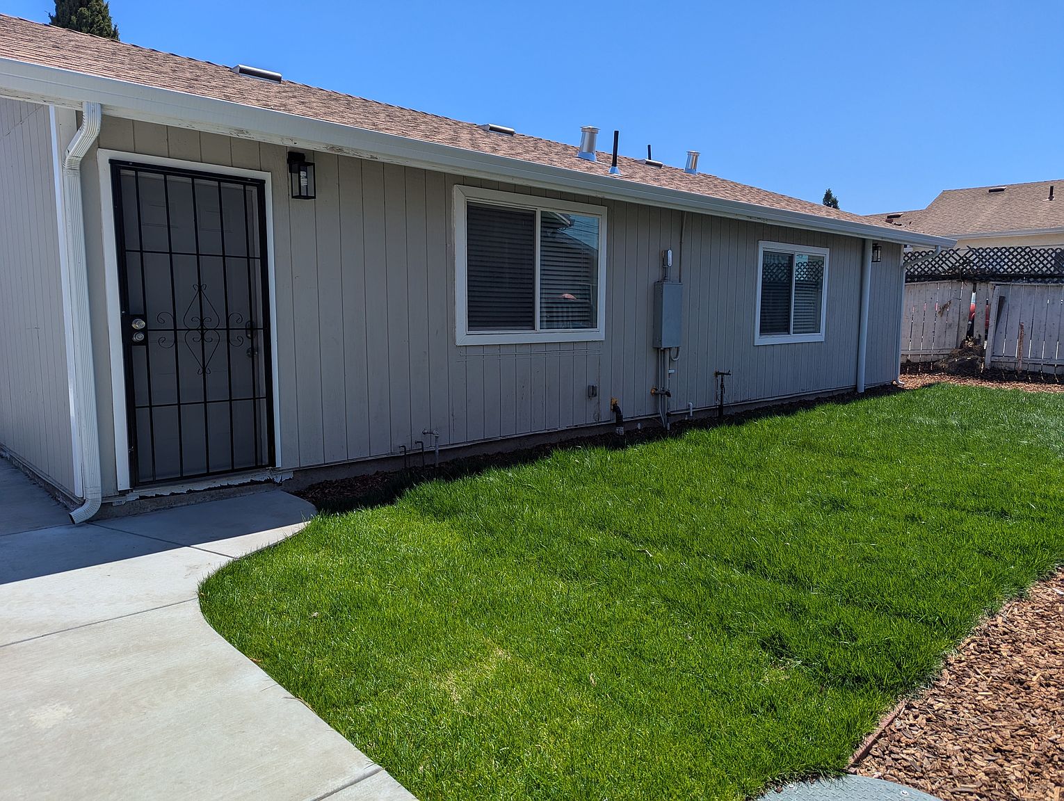 19118 Meekland Ave photo 5