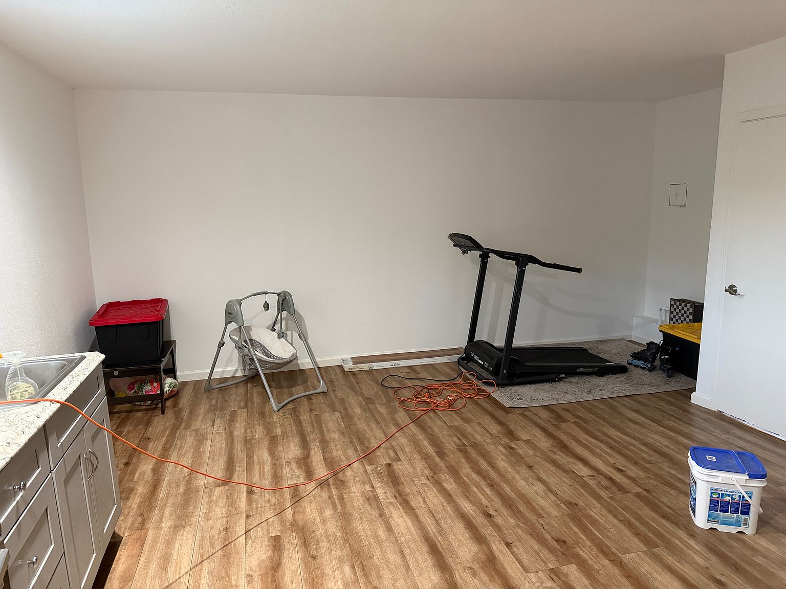 26147 Danforth Ln photo 2
