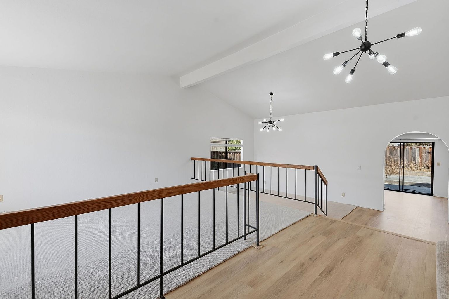 1387 Xavier Ave photo 4