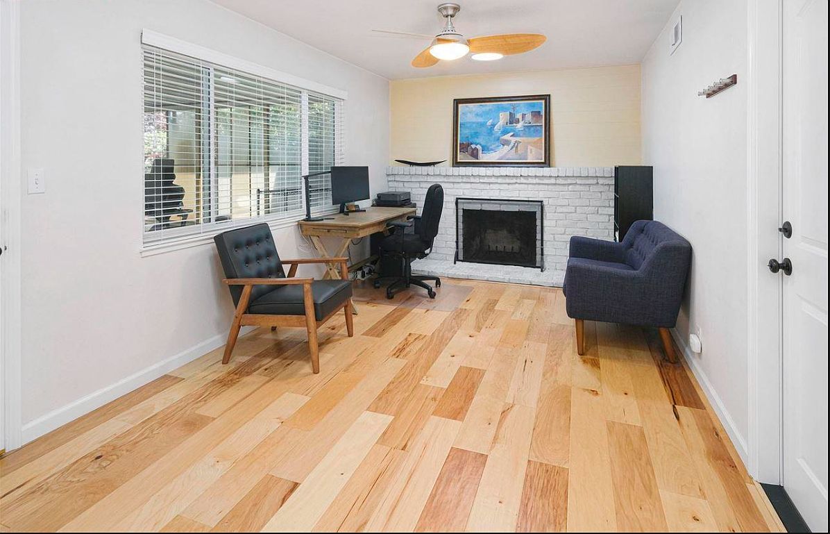1455 Fry Ln photo 3