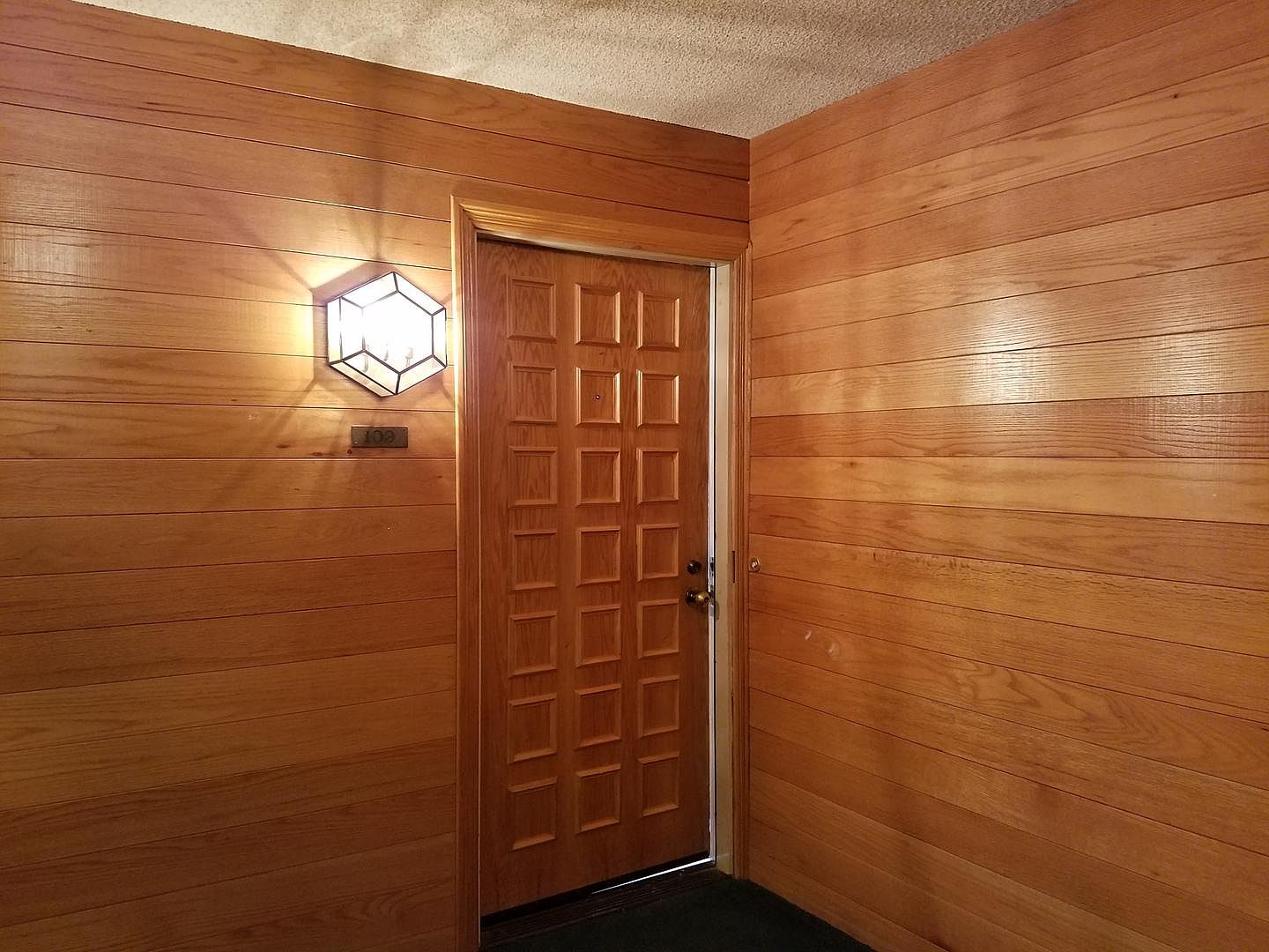 25930 Kay Ave photo 3