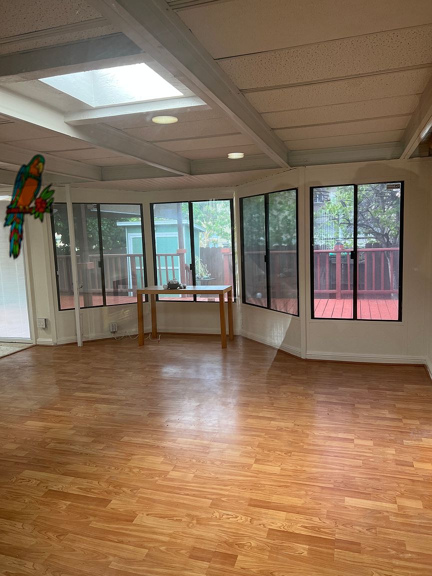 25841 Bryn Mawr Ave photo 5