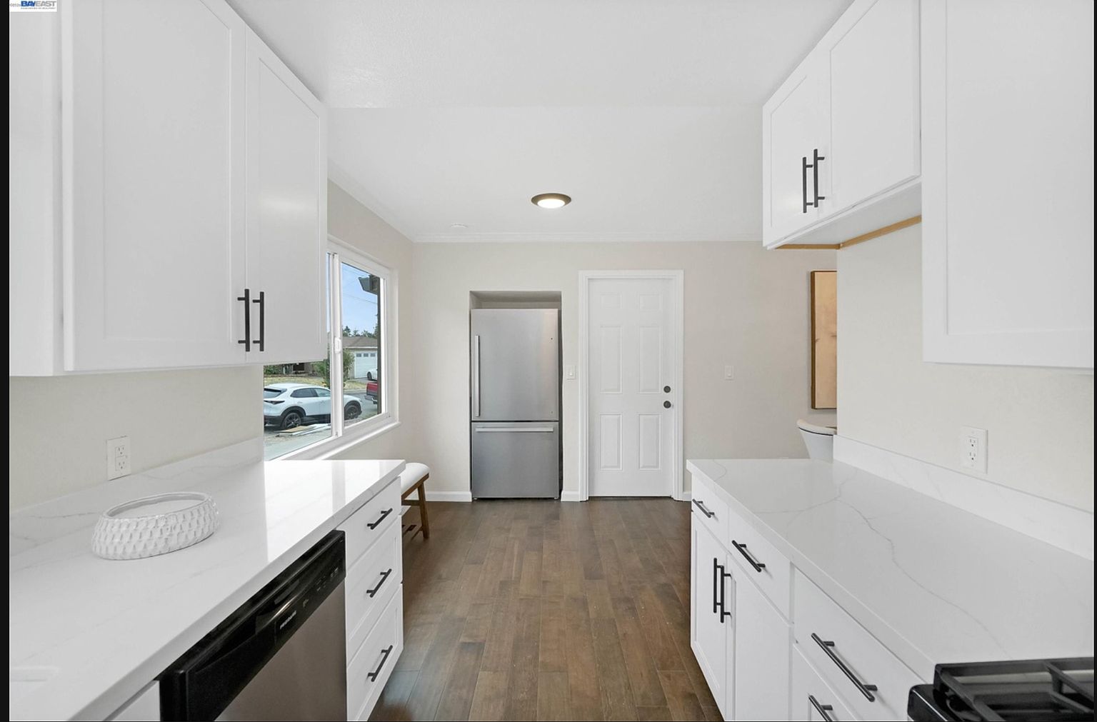 7 Newhall St photo 2