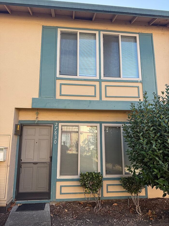 27830 Del Norte Ct Hayward, CA 94545 photo 3