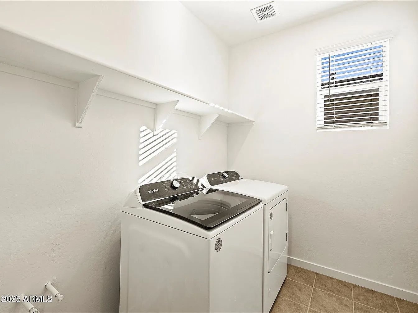 37406 W San Clemente St photo 3