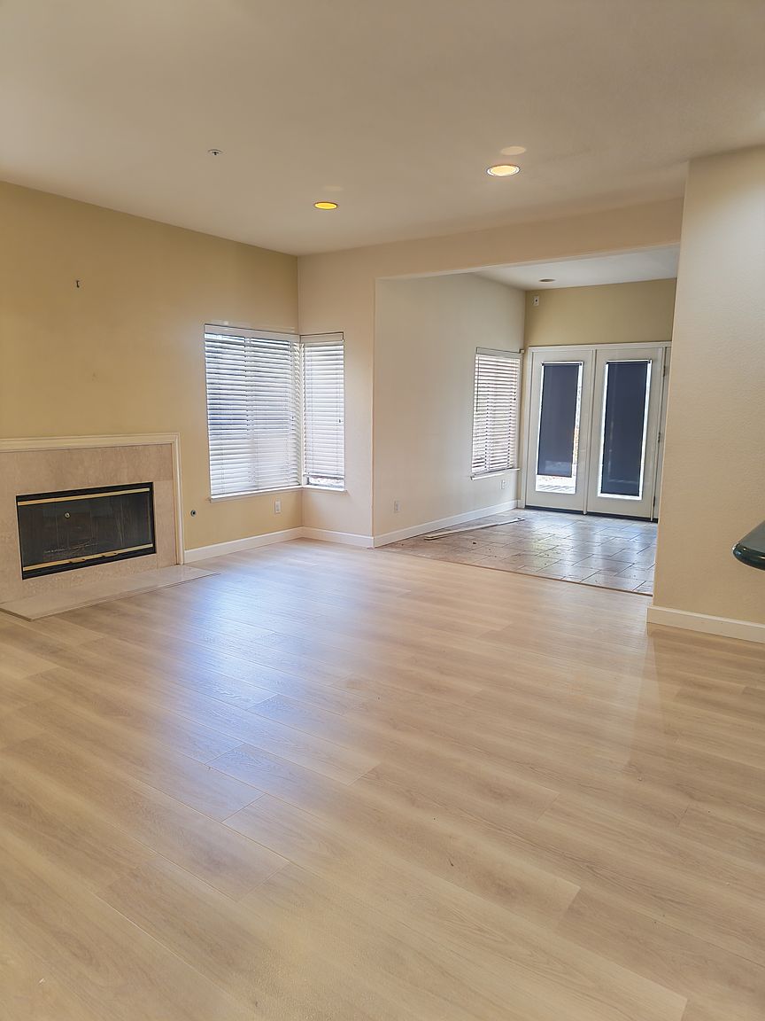 30556 Mallorca Way photo 4